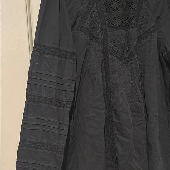 JOHNNY WAS Embroidered Tunic - Picture 3 of 7